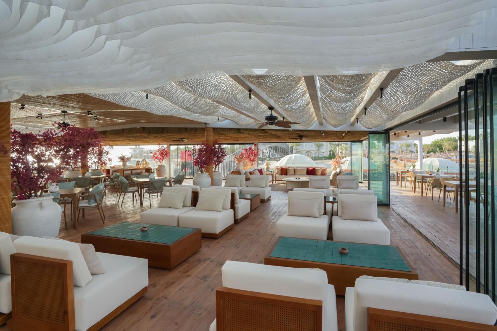 Desert Rose Resort Hurghada Exterior photo The interior of the restaurant
